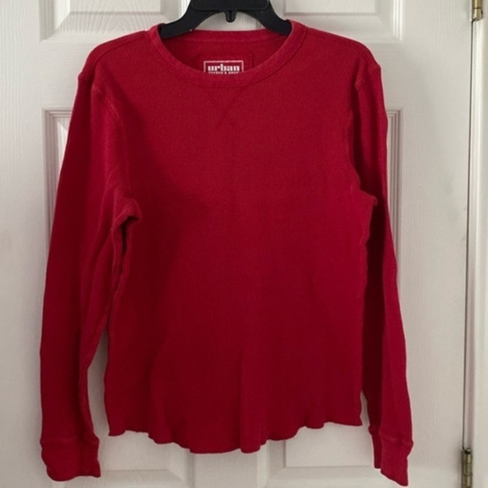 Urban men top